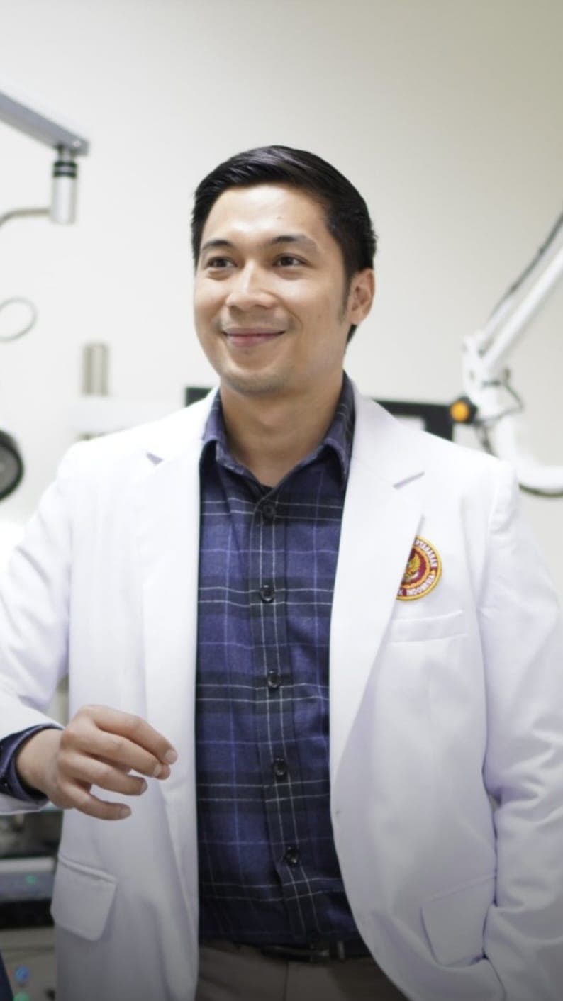Dr. David Kim